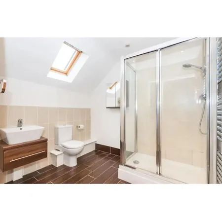 Ferienhaus 9 College Court Spacious, Modern 4-bed Townhouse In - Pass The Keys York