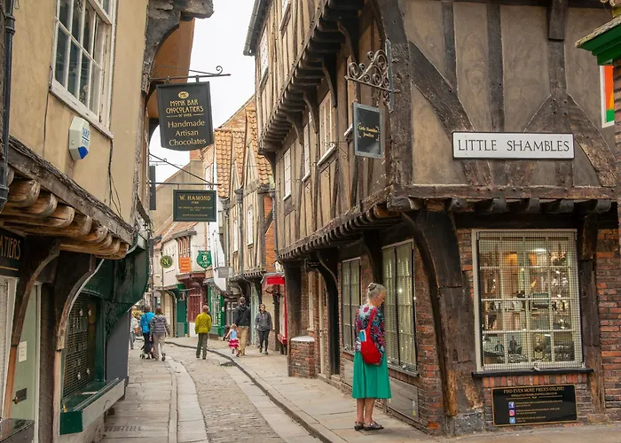 Dom wakacyjny 9 College Court Spacious, Modern 4-bed Townhouse In - Pass The Keys York